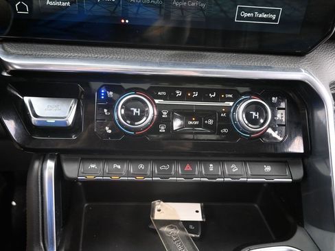 Used 2023 GMC Sierra 1500 Denali w/ Denali Reserve Package AWD/4WD image 29