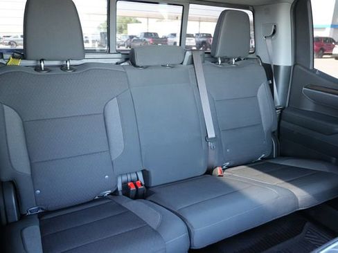 Used 2024 Chevrolet Silverado 1500 LT Trail Boss w/ Convenience Package II AWD/4WD image 11