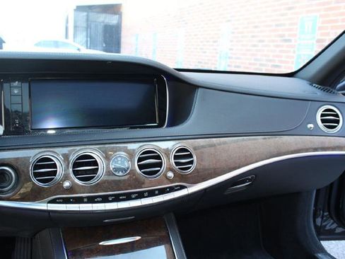 Used 2015 Mercedes-Benz S 550 4MATIC Sedan image 19