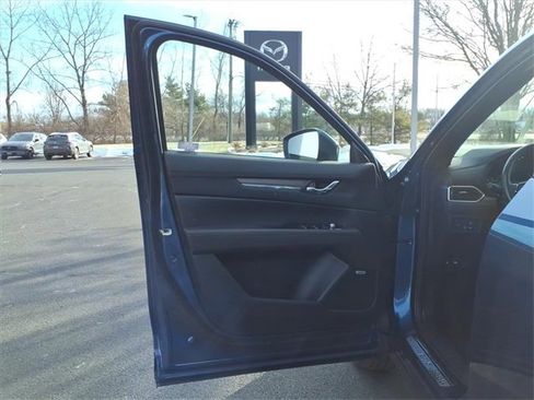 Used 2023 MAZDA CX-5 Signature image 24