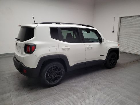 Used 2020 Jeep Renegade Altitude FWD image 10