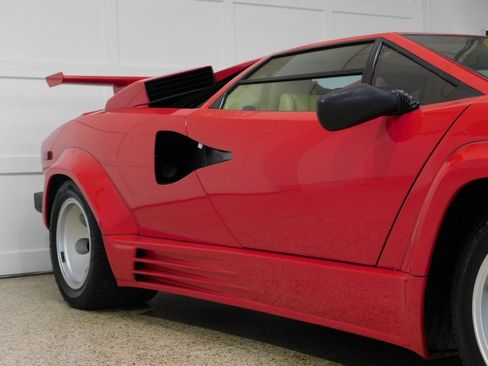Used 1986 Lamborghini Countach Coupe image 14