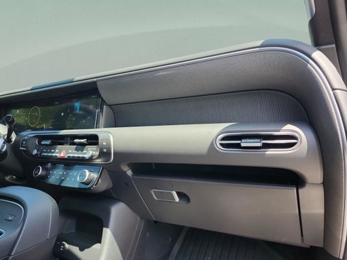 Certified 2026 Hyundai Palisade Calligraphy FWD image 16