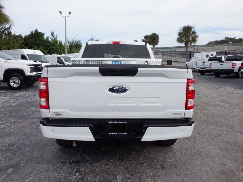Used 2022 Ford F150 XL w/ STX Appearance Package AWD/4WD image 4