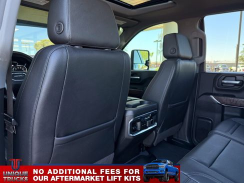 Used 2022 GMC Sierra 2500 Denali w/ Denali Ultimate Package image 22