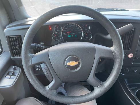 Used 2020 Chevrolet Express 2500 LT w/ LT Preferred Equipment Group image 25