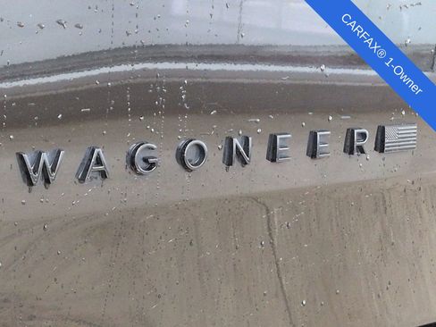 Used 2024 Jeep Wagoneer Series II image 14