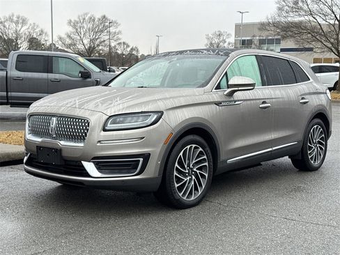 Used 2019 Lincoln Nautilus Reserve image 7