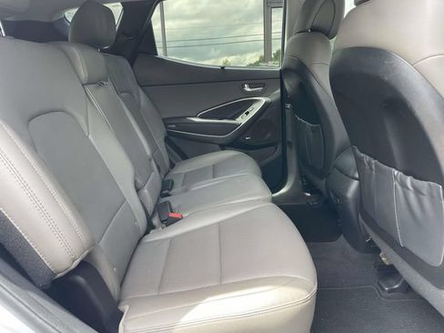 Used 2018 Hyundai Santa Fe Sport w/ 2.0T Ultimate Tech Package 05 AWD/4WD image 9