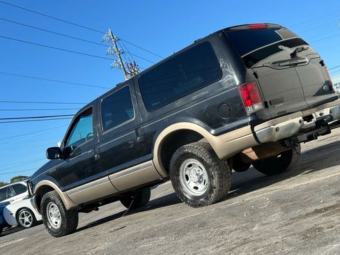 Used 2002 Ford Excursion Limited image 3