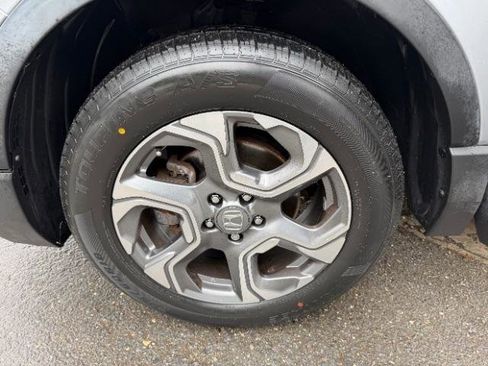 Used 2017 Honda CR-V EX image 11