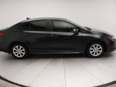 Certified 2025 Toyota Corolla LE FWD image 7