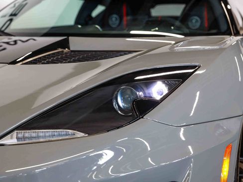 Used 2021 Lotus Evora RWD image 17