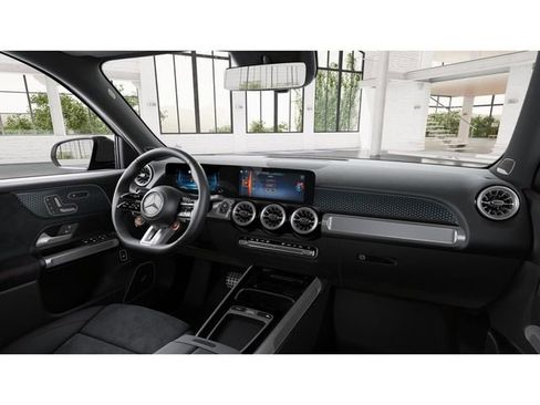 New 2026 Mercedes-Benz GLB 35 AMG 4MATIC image 6