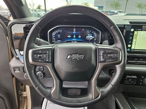 Certified 2022 Chevrolet Silverado 1500 ZR2 w/ Technology Package AWD/4WD image 15