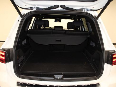 Certified 2026 Mercedes-Benz GLB 250 4MATIC image 34