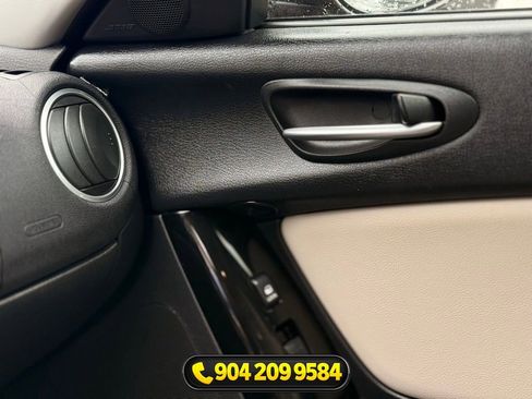 Used 2006 MAZDA RX-8 w/ Shinka Special Edition Pkg RWD image 19