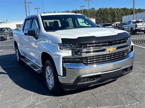 Used 2021 Chevrolet Silverado 1500 LT w/ Bed Protection Package image 4