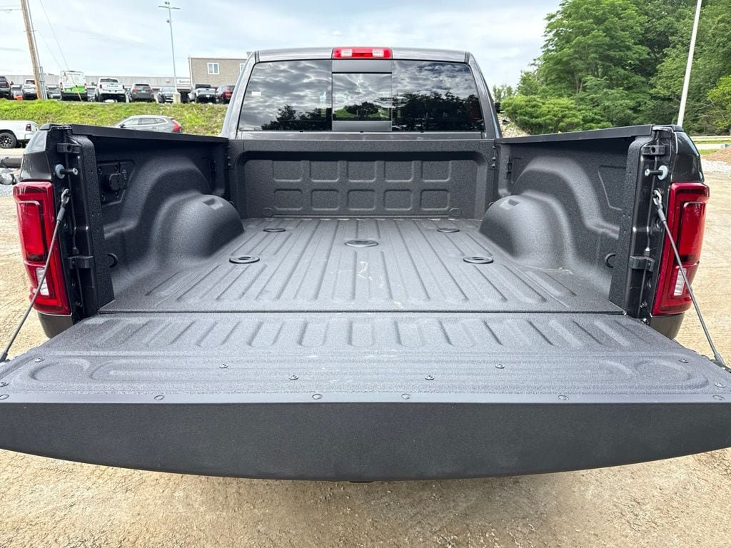 New 2026 RAM 2500 Big Horn AWD/4WD image 22