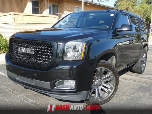 Used 2017 GMC Yukon Denali w/ Open Road Package RWD image 18
