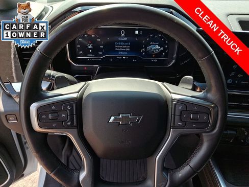 Used 2022 Chevrolet Silverado 1500 RST AWD/4WD image 19