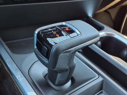 New 2026 GMC Sierra 1500 Elevation w/ Elevation Premium Package image 13