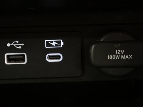 Used 2025 Honda Passport TrailSport image 22