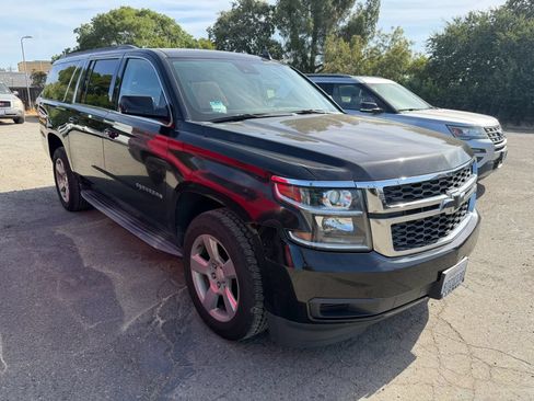 Used 2020 Chevrolet Suburban LS w/ Max Trailering Package AWD/4WD image 7
