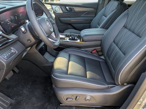 New 2026 Buick Enclave Avenir w/ Super Cruise Package FWD image 4