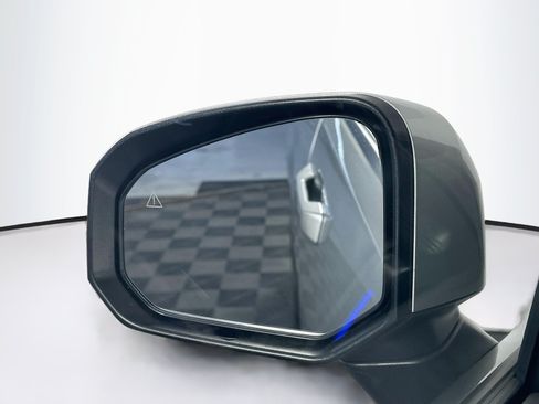 Used 2025 Hyundai Santa Fe Limited FWD image 16