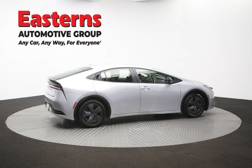 Used 2025 Toyota Prius LE FWD image 43