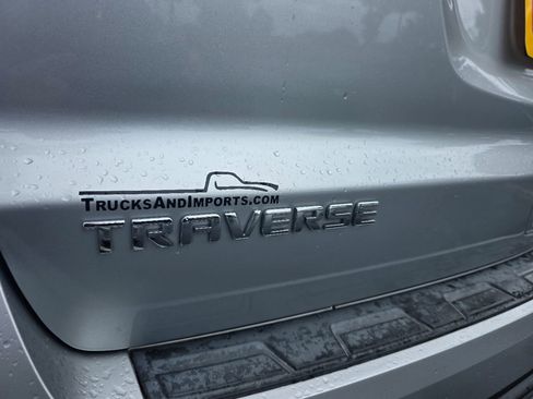 Used 2017 Chevrolet Traverse LS image 11