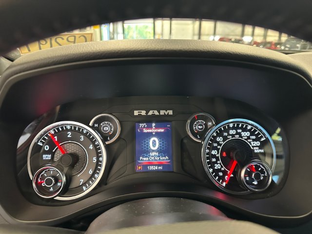Used 2023 RAM 1500 Big Horn AWD/4WD image 30