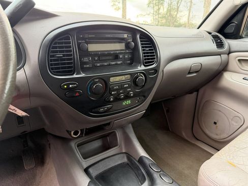 Used 2003 Toyota Sequoia SR5 image 12