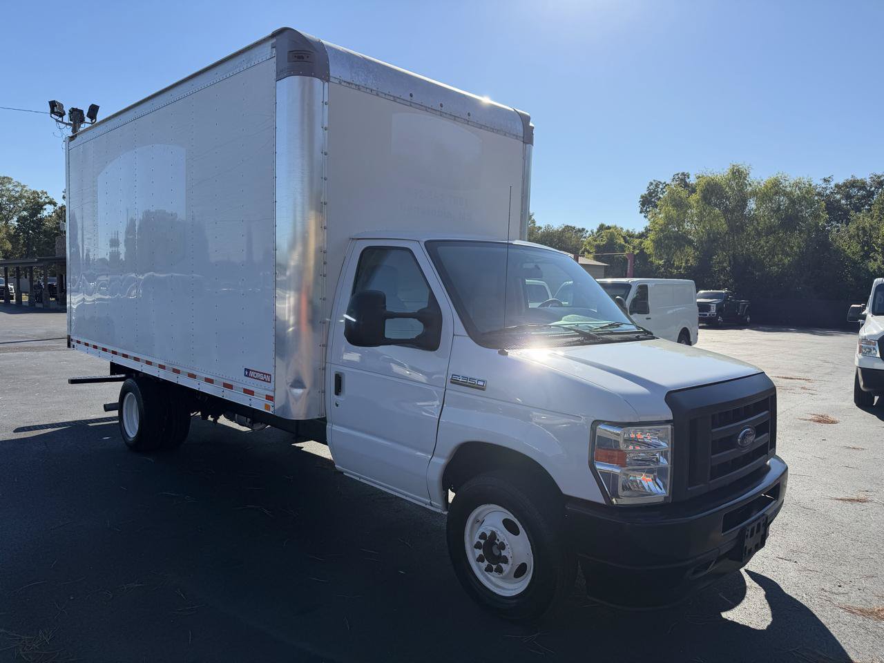 Used 2022 Ford E-350 and Econoline 350 Super Duty w/ Power Windows & Locks Group RWD image 6