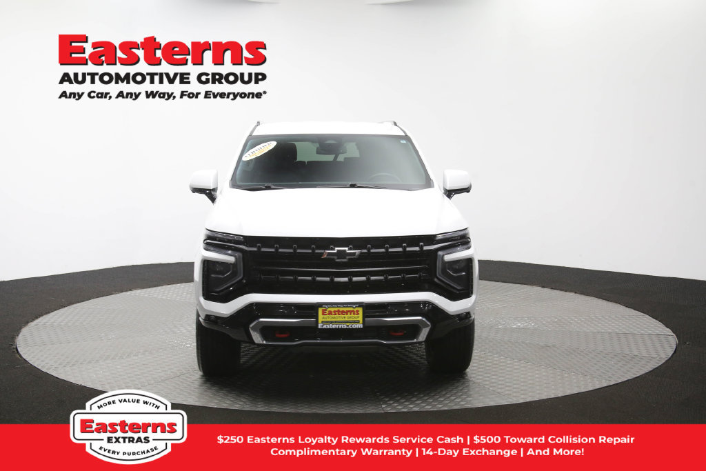 Used 2025 Chevrolet Suburban Z71 AWD/4WD image 54