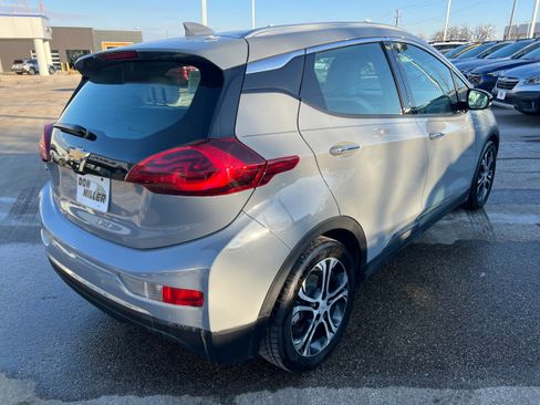 Used 2019 Chevrolet Bolt Premier w/ Infotainment Package image 7