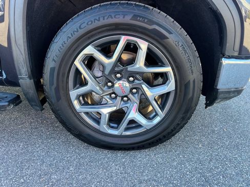 Used 2022 GMC Sierra 1500 SLT w/ SLT Premium Plus Package image 25