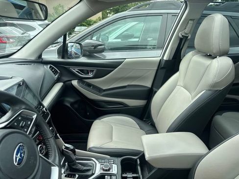 Used 2022 Subaru Forester Limited AWD/4WD image 4