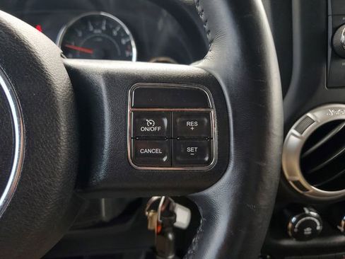 Certified 2017 Jeep Wrangler Unlimited Sahara w/ Connectivity Group AWD/4WD image 22