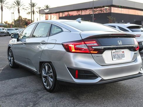 Used 2020 Honda Clarity Plug-In Hybrid image 7