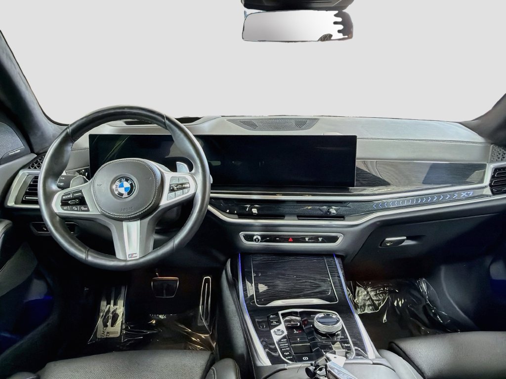 Used 2024 BMW X7 xDrive40i w/ Executive Package AWD/4WD image 25
