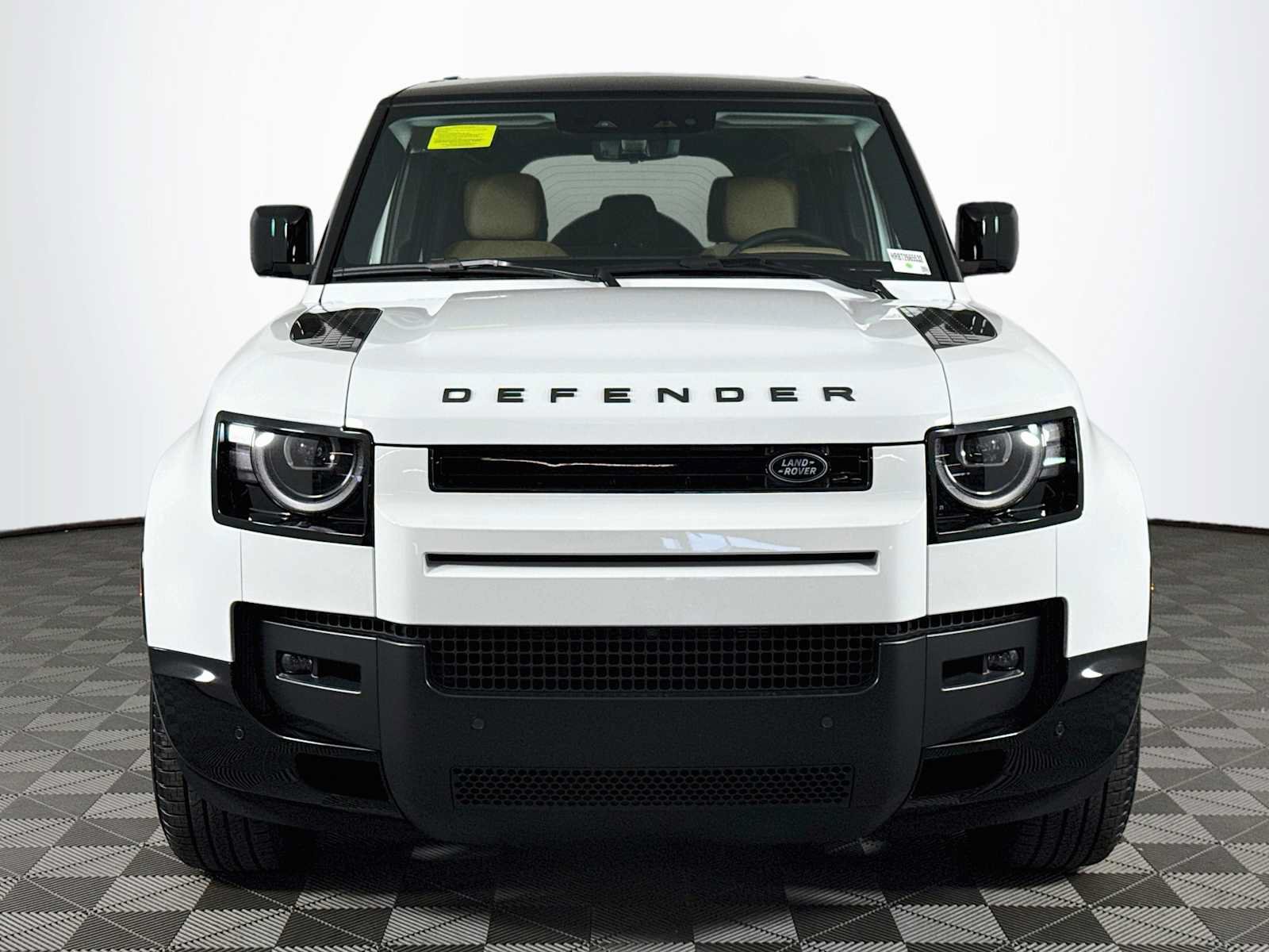 New 2026 Land Rover Defender 110 X-Dynamic SE AWD/4WD image 2