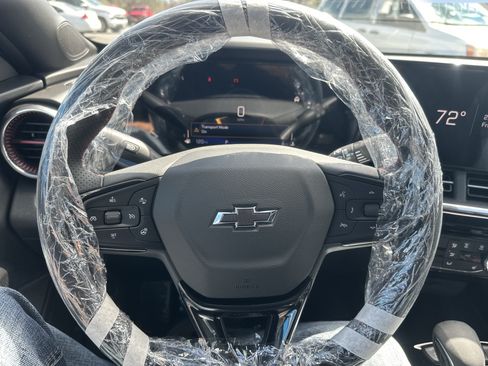 New 2026 Chevrolet Trax RS w/ Driver Confidence Package FWD image 10