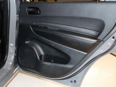 Used 2022 Dodge Durango GT image 63