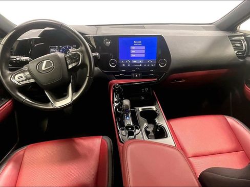 Used 2025 Lexus NX 250 FWD w/ Premium Package image 15