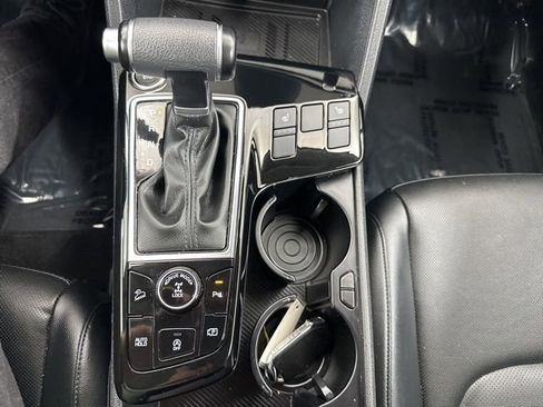 Used 2024 Kia Sportage EX AWD/4WD image 20