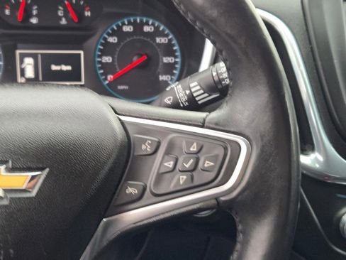 Used 2018 Chevrolet Equinox LT image 28