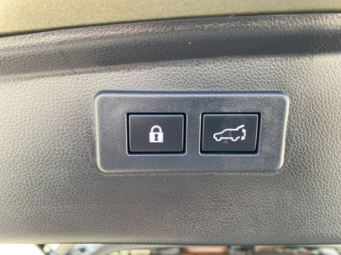 Used 2024 Subaru Outback Touring image 37