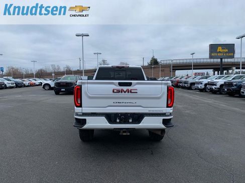 Used 2021 GMC Sierra 3500 Denali w/ Denali Ultimate Package image 6